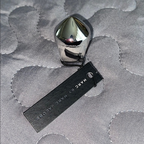 MARC BY MARC JACOBS Cone Head Silvertone Ring - Picture 4 of 8